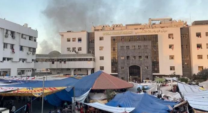 بعد 10 أيام من اقتحامه.. جيش الاحتلال ينسحب من مجمع الشفاء في غزة