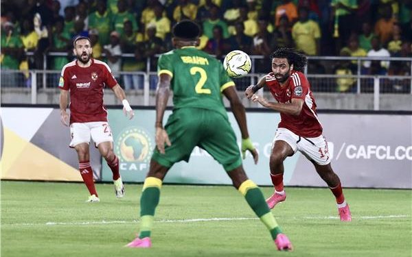 الاهلي يكتفي بالتعادل 1/1 أمام يانج أفريكانز بدورى الابطال