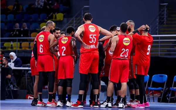 الأهلي يتوج بطلاً للسوبر المصري لليد علي حساب الزمالك بالامارات