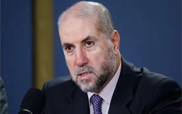 مستشار الرئيس الفلسطيني: المواطن بغزة يعيش على نصف رغيف من الخبز