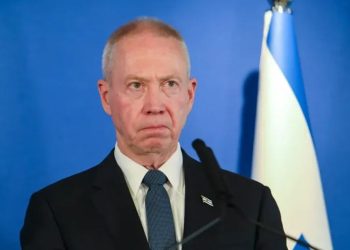 وزير الدفاع الإسرائيلي يعترف : فقدنا عددا كبيرا من جنودنا في حي الشجاعية