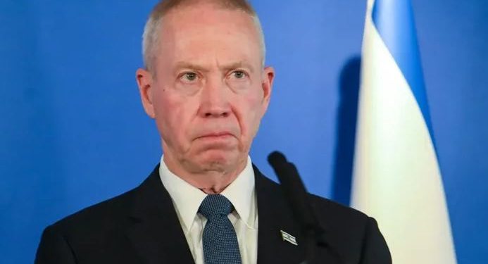 وزير الدفاع الإسرائيلي يعترف : فقدنا عددا كبيرا من جنودنا في حي الشجاعية