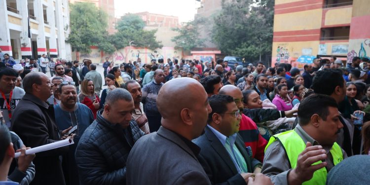 بالصور | إقبال كبير على الانتخابات الرئاسية بمنشية ناصر في يومها الأول