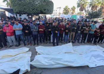 خلال 24 ساعة.. 100 شهيد و158 مصابا في وسط غزة