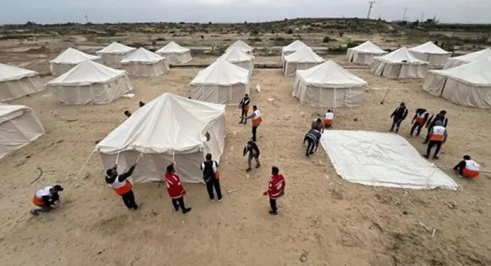 الهلال الأحمر الفلسطيني: نتعاون مع مصر لإنشاء أول مخيم منظم للنازحين في خان يونس