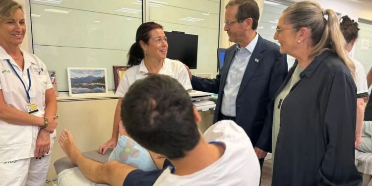 بسبب حرب غزة.. الرعاية الصحية بإسرائيل في خطر