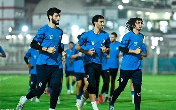 تفاصيل جلسة معتمد جمال مع لاعبي الزمالك قبل تدريبات الفريق