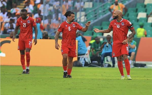غينيا الاستوائية تضرب كوت ديفوار برباعية قاتلة وتتأهل للدور الـ16 بأمم إفريقيا