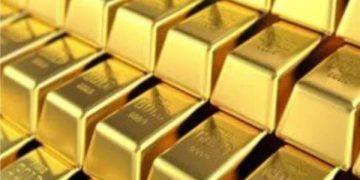 الأوقية تفقد 7 دولارات .. أسعار الذهب  العالمية  خلال تعاملاتها الأسبوعية اليوم 