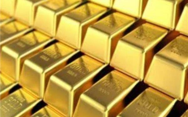 الأوقية تفقد 7 دولارات .. أسعار الذهب  العالمية  خلال تعاملاتها الأسبوعية اليوم 