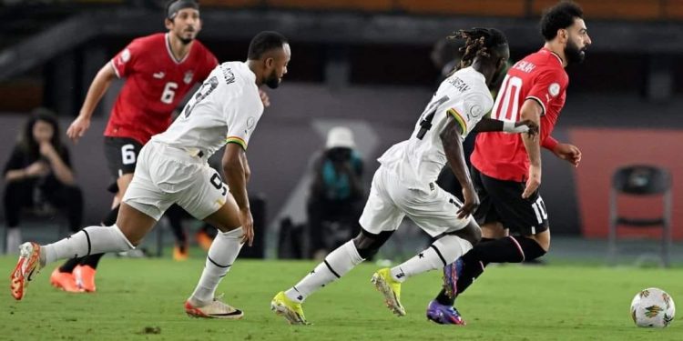 منتخب غانا يباغت مصر بهدف نظيف في الشوط الاول