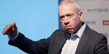 وزير الجيش الإسرائيلي يعترف: “طوفان الأقصى” هزّ إحساس الإسرائيليين بالأمن بشدة