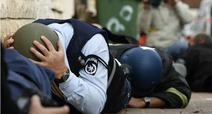 الفصائل الفلسطينية تمطر تل أبيب بوابل من الرشقات الصاروخية