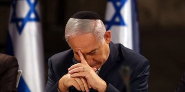 تقرير : متاهات حرب غزة تقلق أميركا.. من يقود القطار في إسرائيل؟