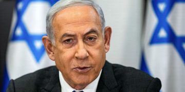 رئيس الوزراء الإسرائيلي يهديد : سيفهم حزب الله ما فهمته حماس