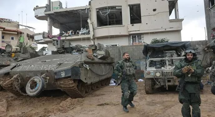 زعيم المعارضة الإسرائيلية: حكومة نتنياهو غير قادرة على إدارة الحرب