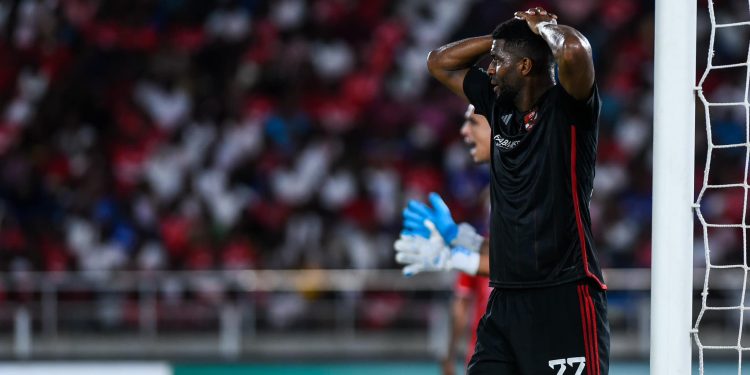 وائل جمعة يكشف سبب عدم حصول موديست على ركلة الجزاء