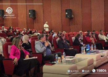 مناقشات مشاريع التخرج لطلاب الاعلام بأكاديمية الجزيرة / صور