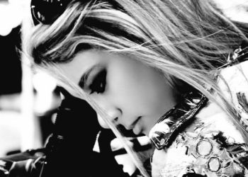 الكاتبة والمخرجة السينمائية د. أنجيلا مراد “السينما، تعكس واقع المجتمع الفكري والثقافي.”