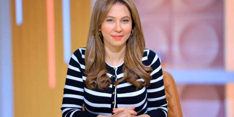 قصواء الخلالي تهاجم وزير التموين: محدش عنده بط يأكله عيش التموين