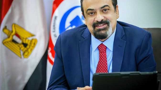 نقابة المهن الموسيقية تتراجع عن إيقاف هيفاء وهبي وتعيد لها تصاريح العمل