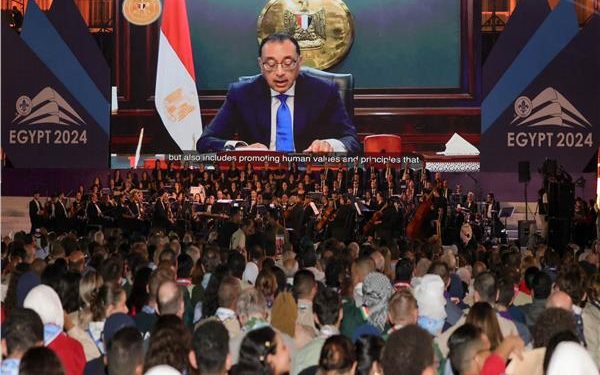 مصطفي مدبولي: العالم يشهد تغيرات متسارعة تطالبنا بآلية لدفع الشباب للأمام