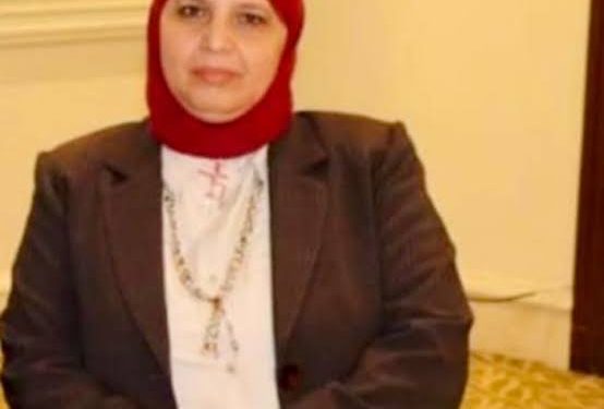 طبيبة: النوم على التكييف والمروحة يدمر صحتك