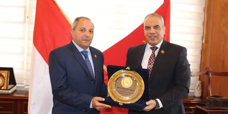 اللواء وليد البارودي يتفقد الأبراج الإدارية و الاستثمارية ببورسعيد