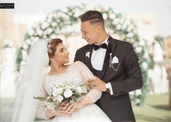 بصورة رومانسية.. دينا حسام تحتفل بمرور 3 أعوام على زواجها