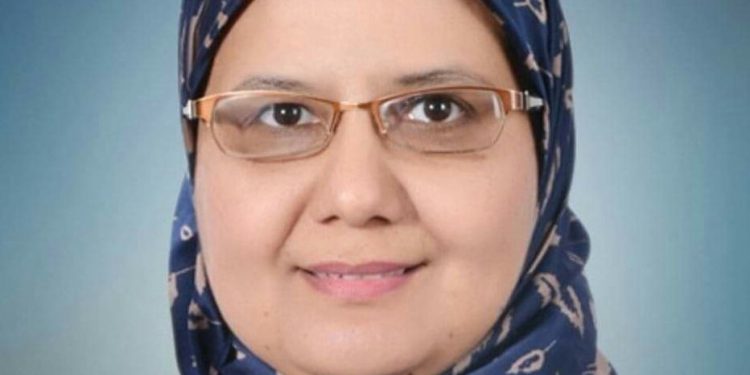 أول تعليق للدكتورة إيناس حامد بعد فوزها بجائزة الدولة التقديرية