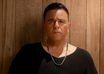 أنت مش عارف أنا مين .. مشادة حادة بين المطرب محمد فؤاد وأحد الأطباء بعين شمس