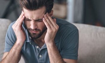 “تشات جي بي تي” يثير قلقاً من تعلق المستخدمين العاطفي وتداعياته على العلاقات البشرية