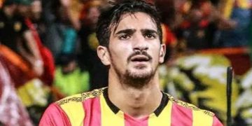 بالصور .. صحيفة تونسية: محمد علي بن رمضان في الأهلي .. رسمياً