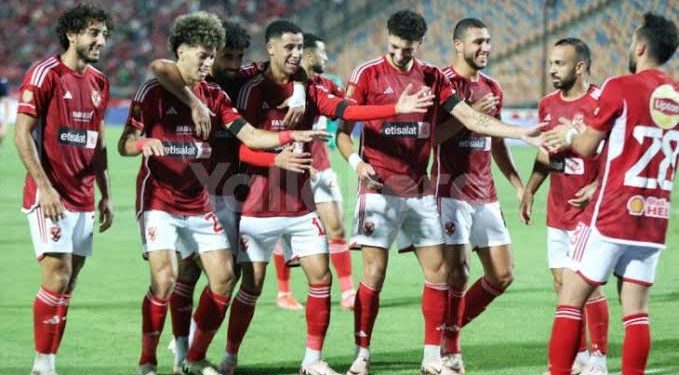 الأهلي يفوز بصعوبة على البنك عن طريق الفهد وسام أبو علي