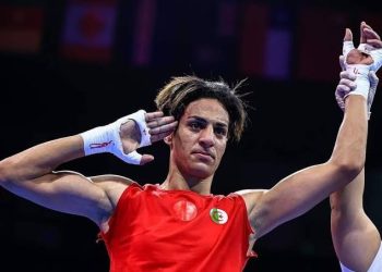 والد اللاعبة الجزائرية إيمان خليف يكشف حقيقة هويتها الجنسية