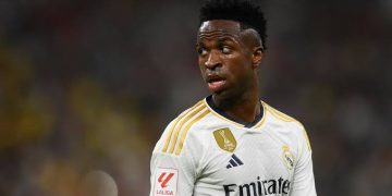 من أجل إستضافة المونديال..  أهلي جده يسعي لضم فينيسيوس جونيور بمليار يورو