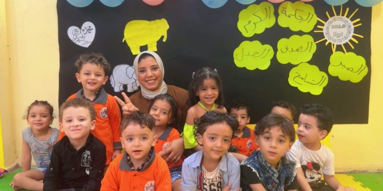 أكاديمية هابي كيدز تحتفل بالمولد النبوي الشريف