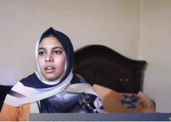 أمى رمتني فى الشارع عشان أتسول.. قصة مؤثرة وطلبات بسيطة لفتاة صغيرة