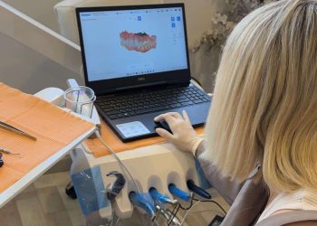 الدكتورة علا الجمل تعلن عن استخدامها الذكاء الاصطناعي في طب الأسنان لتحقيق نتائج أدق و أسرع 