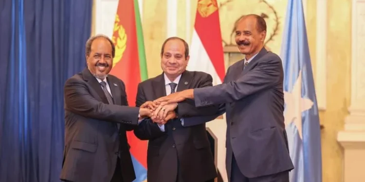 تحالف استراتيجي يعيد تشكيل القرن الأفريقي…أهمية محور الصومال ومصر وإريتريا