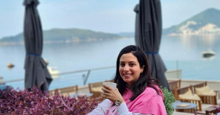 د.سارة الهواري: سر القضاء على الهالات السوداء باستخدام تقنية Skin Booster