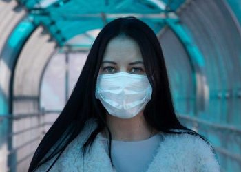 “شبيه البرد”.. هل يعود شبح كورونا من جديد؟