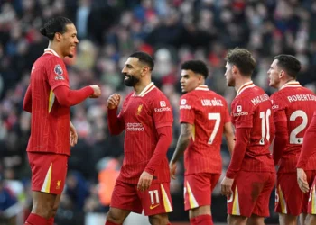 ليفربول يحلق في الصدارة ويوسع الفارق مع المنافسين