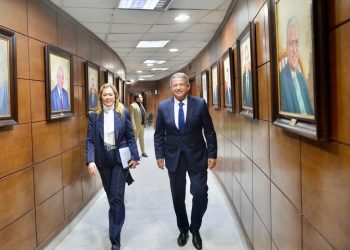 رئيس الأعلى للإعلام يستقبل المدير التنفيذي للأكاديمية الوطنية للتدريب لبحث مشروع مشترك لتطوير القدرات الإعلامية