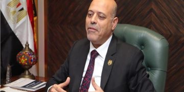 بـ 2000 درهم شهرياً .. وزارة العمل تكشف عن إختبارات المُرشحين لوظائف بالإمارات  