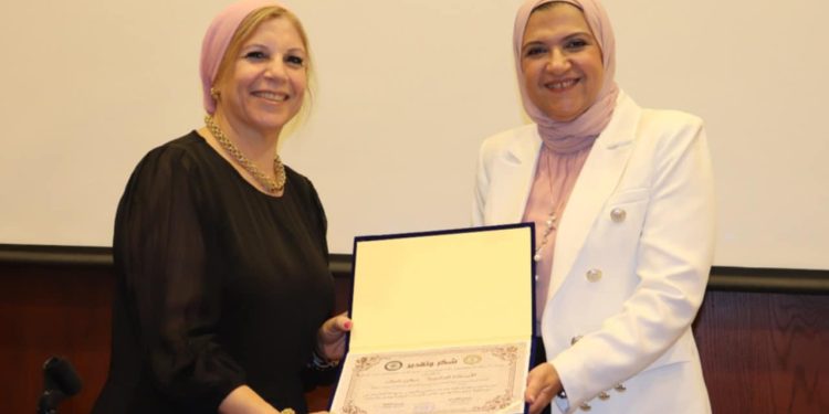 فعليات الاحتفال بيوم الحصاد كلية الإعلام بنات جامعة الأزهر |صور