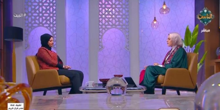 مدرس علم النفس : ممارسة السباحة تعالج الأطفال المصابين بفرط الحركة | فيديو