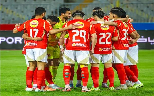 مفاجأة في قائمة الأهلي لـ مواجهة البنك في الدوري