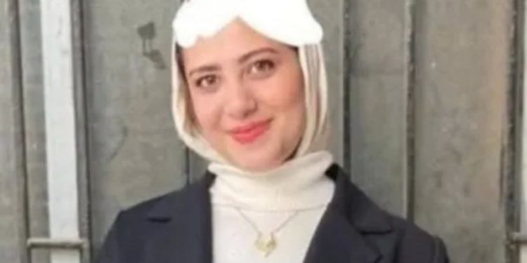 تفاصيل اللحظات الأخيرة لطالبة الزقازيق قبل سقوطها من الدور الأخير
