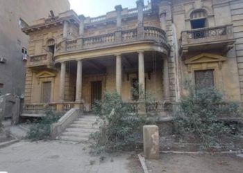 ننشر تفاصيل استغاثة طفلة محتجزة داخل فيلا لـ شخص ذات نفوذ  